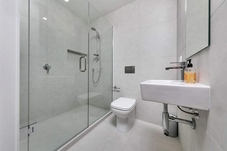 Photo of property in 17f Albert Street, Palmerston North, 4414