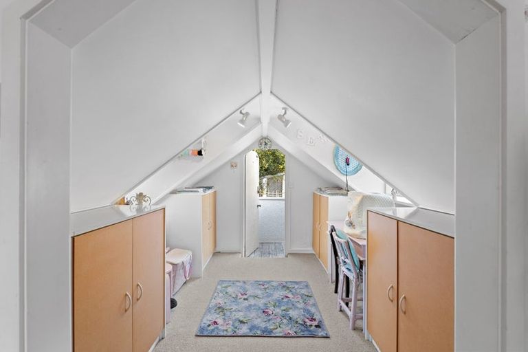 Photo of property in 819 Whangaparaoa Road, Manly, Whangaparaoa, 0930