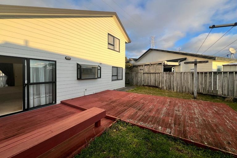 Photo of property in 1 Northwood Close, Woodridge, Wellington, 6037