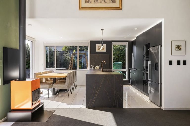 Photo of property in 16 Eagle Street, Welcome Bay, Tauranga, 3112