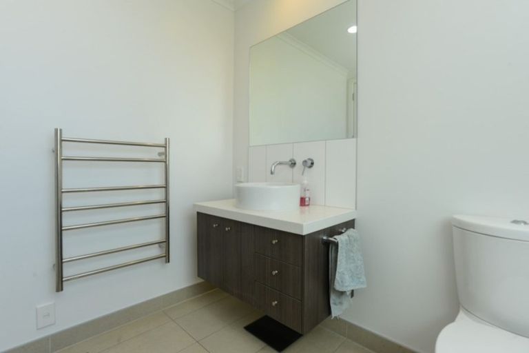 Photo of property in 9 Inglis Place, Mahora, Hastings, 4120