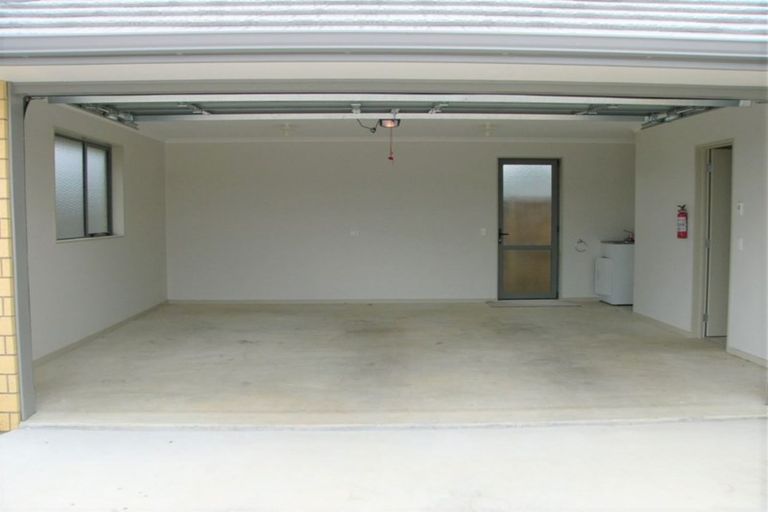 Photo of property in 20 Max Landing, Grandview Heights, Hamilton, 3200