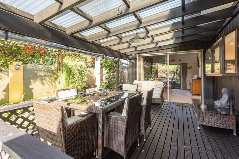 Photo of property in 128 Freyberg Avenue, Tamatea, Napier, 4112