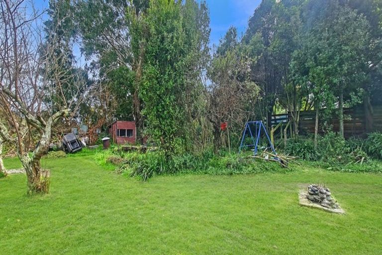 Photo of property in 100 Alexandra Street, Marton, 4710