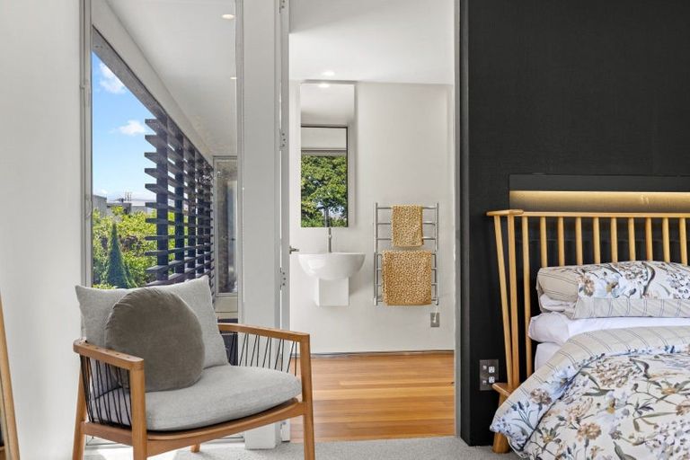 Photo of property in 3 Millbank Lane, Merivale, Christchurch, 8014