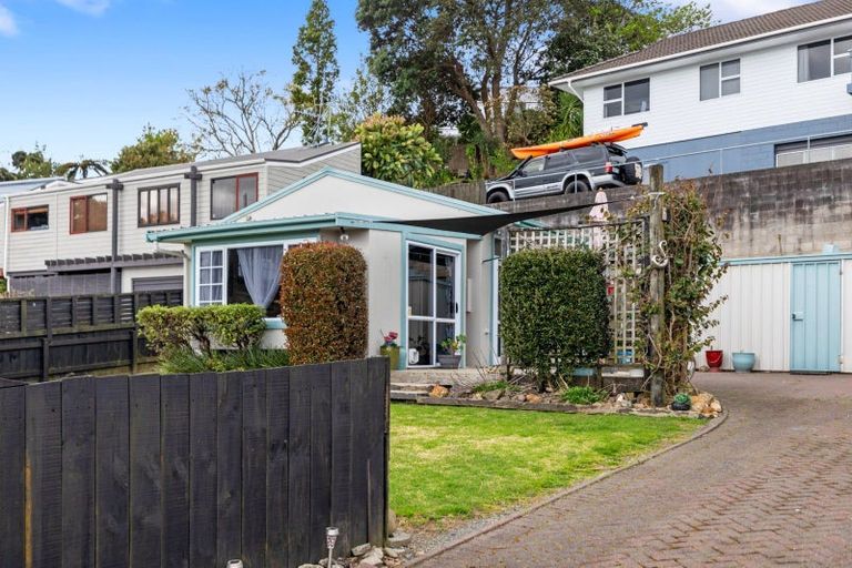 Photo of property in 4 Westwood Street, Bellevue, Tauranga, 3110