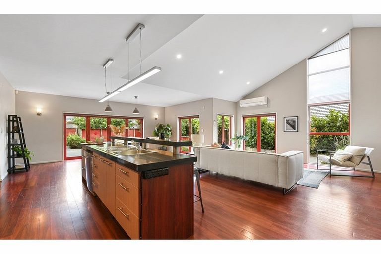 Photo of property in 86 Milns Road, Halswell, Christchurch, 8025