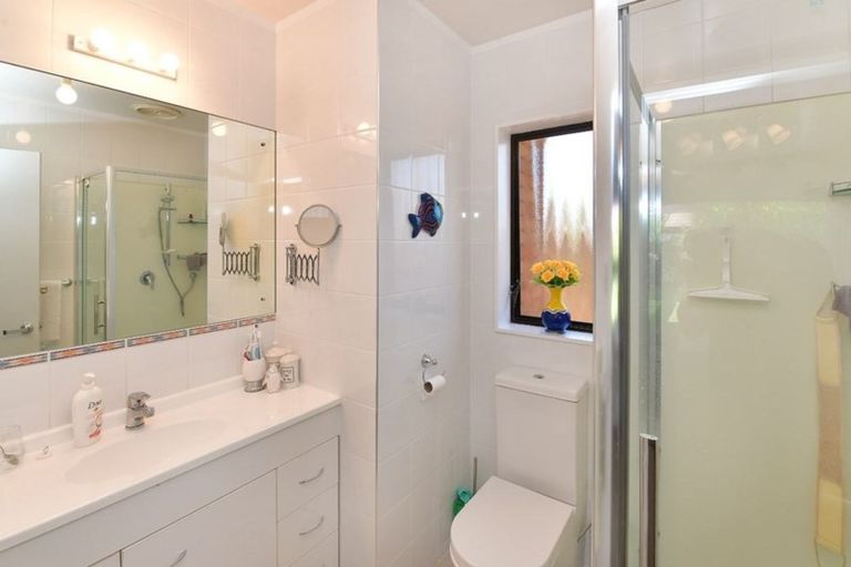 Photo of property in 59 Maygrove Drive, Orewa, 0931