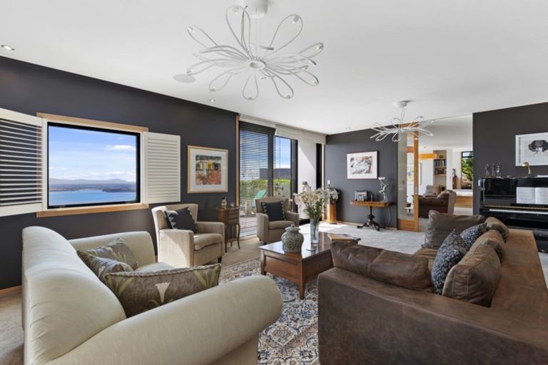 Photo of property in 44 Panorama Road, Clifton, Christchurch, 8081