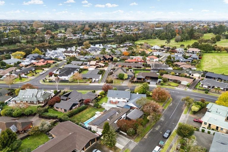 Photo of property in 4 Cattanach Street, St Andrews, Hamilton, 3200