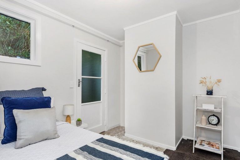 Photo of property in 39 Harbour View Road, Omokoroa, 3114