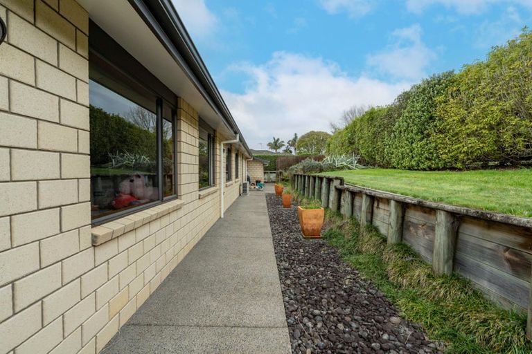 Photo of property in 44 Pheasant Close, Rotokauri, Hamilton, 3289