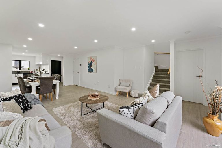 Photo of property in 4c Old Wairoa Road, Papakura, 2110