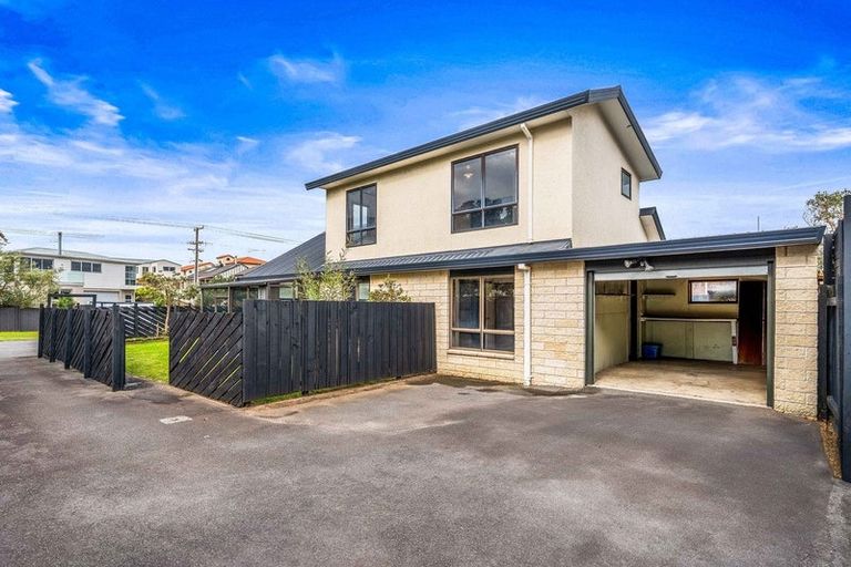 Photo of property in 230 Oceanbeach Road, Mount Maunganui, 3116
