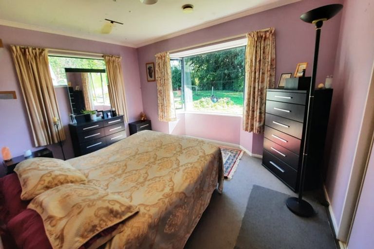 Photo of property in 29 Berwick Road, Clarendon, Outram, 9073