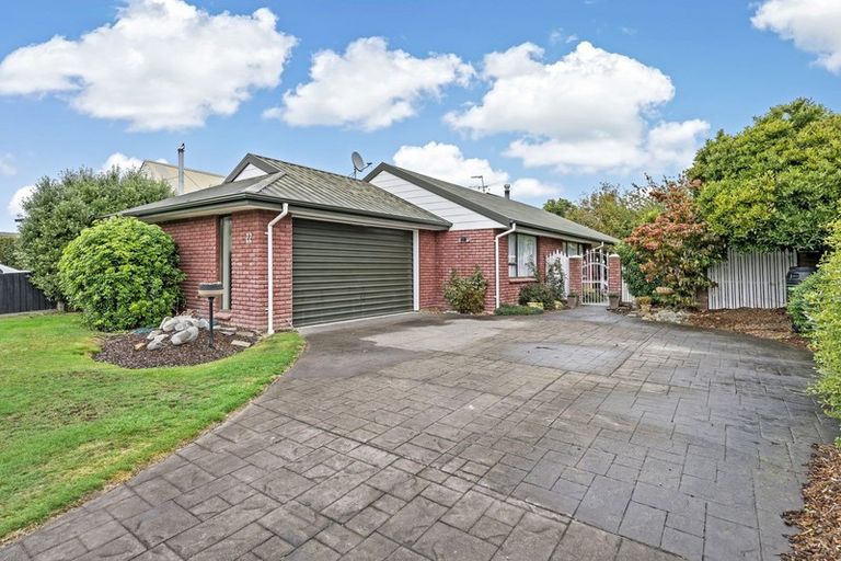 Photo of property in 22 Colchester Place, Templeton, Christchurch, 8042