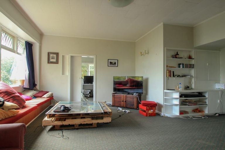 Photo of property in Carillion/the Knoll, 33 Thompson Street, Mount Cook, Wellington, 6011