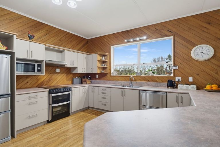 Photo of property in 1354 Rangitikei Line, Newbury, Palmerston North, 4475