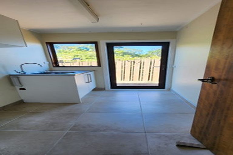 Photo of property in 52 Homebush Road, Khandallah, Wellington, 6035