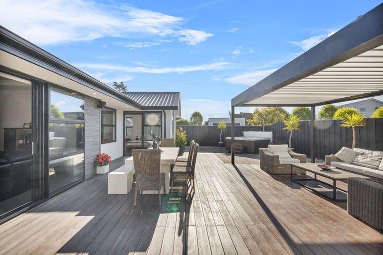 Photo of property in 6 Torrey Pines, Waimairi Beach, Christchurch, 8083