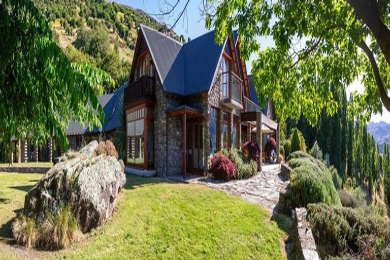 Photo of property in 673 Mount Barker Road, Wanaka, 9382