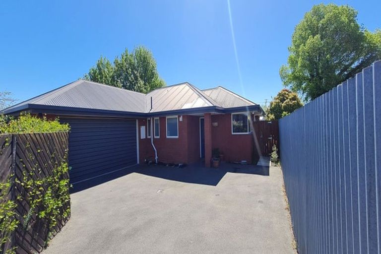 Photo of property in 31 Daniels Road, Redwood, Christchurch, 8051