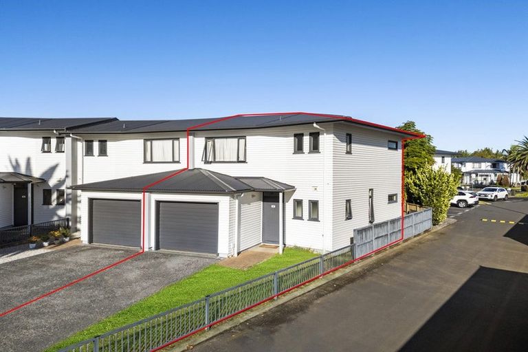 Photo of property in 46/2 Armoy Drive, East Tamaki, Auckland, 2016