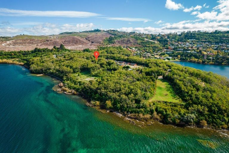 Photo of property in 66 Parawera Drive, Acacia Bay, Taupo, 3330