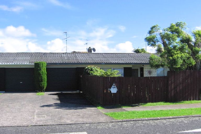 Photo of property in 2/1 Latham Avenue, Pakuranga, Auckland, 2010