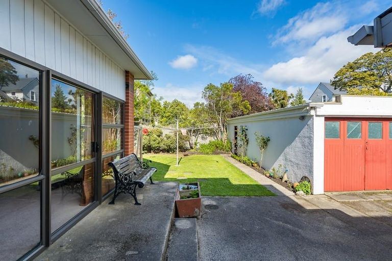 Photo of property in 119 Eglinton Road, Mornington, Dunedin, 9011