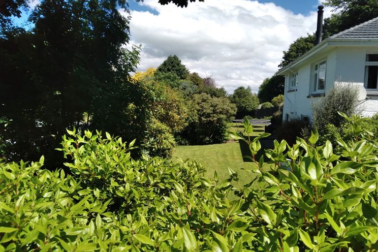 Photo of property in 1 Denton Street, Gore, 9710