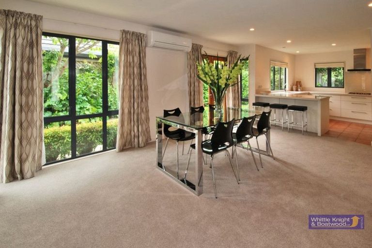 Photo of property in 40a Thornycroft Street, Fendalton, Christchurch, 8052