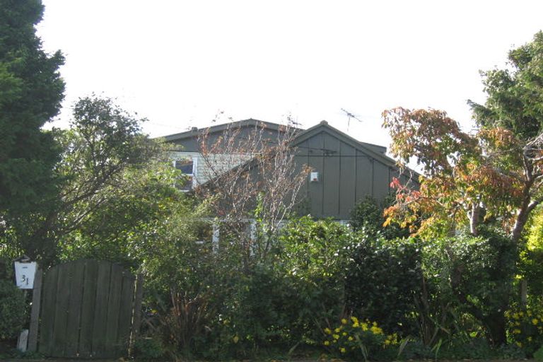 Photo of property in 31 Holyoake Crescent, Avalon, Lower Hutt, 5011