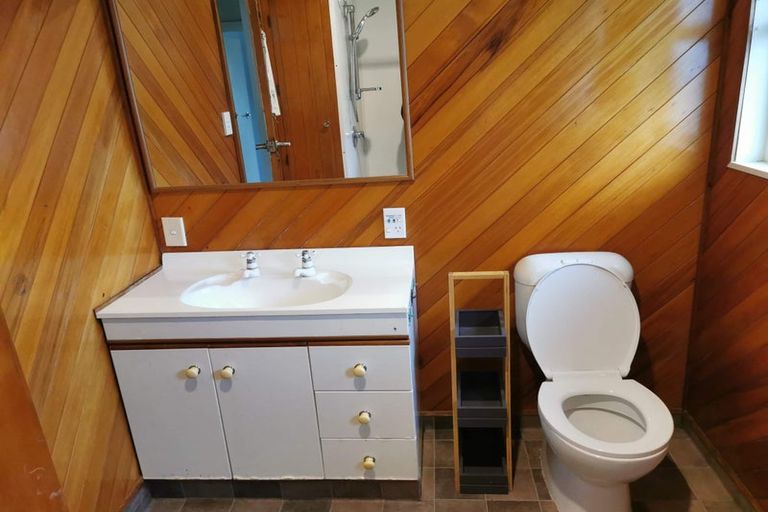 Photo of property in 4 Prouse Crescent, Naenae, Lower Hutt, 5011