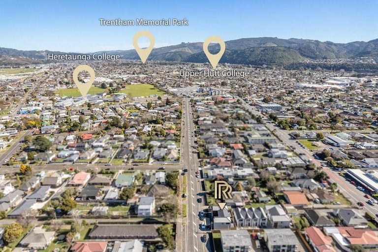 Photo of property in 1/104 Martin Street, Wallaceville, Upper Hutt, 5018