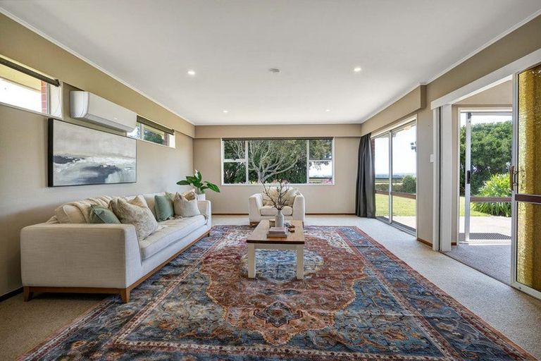 Photo of property in 36 Mokoia Road, Mokoia, Hawera, 4672