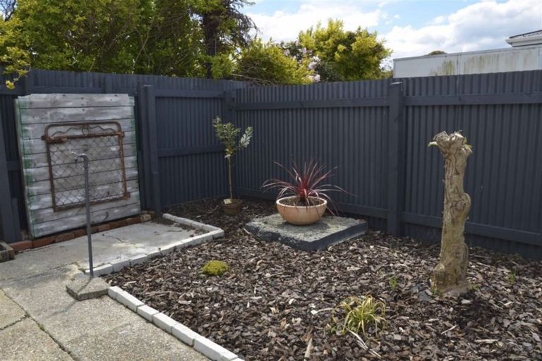 Photo of property in 9 Spencer Street, Bluff, 9814