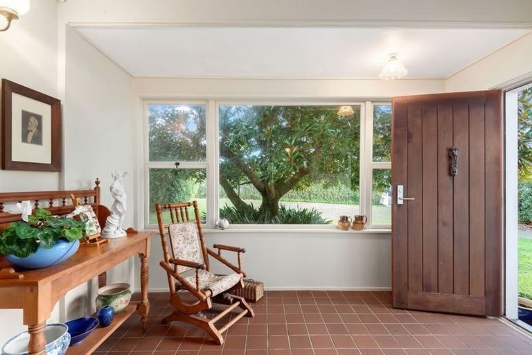 Photo of property in 3 Crete Avenue, Milford, Auckland, 0620