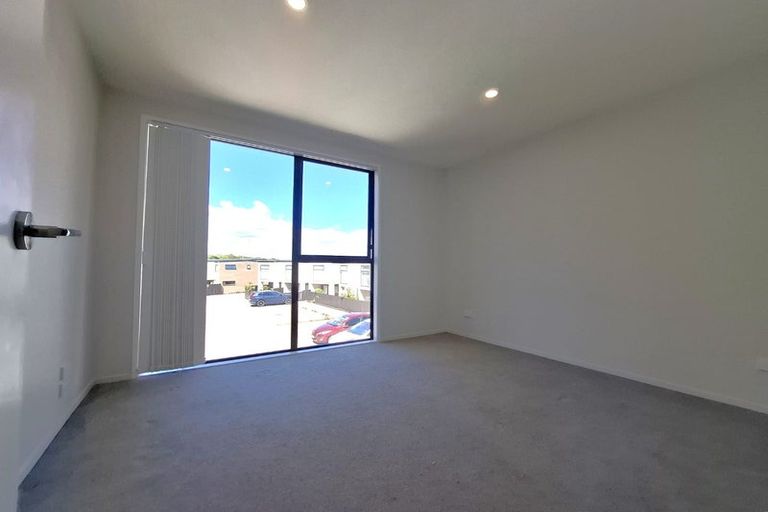 Photo of property in 79 Huri Street, Mangere Bridge, Auckland, 2022