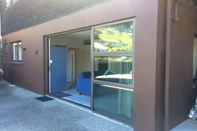 Photo of property in 25 Sainsbury Road, Fernhill, Queenstown, 9300