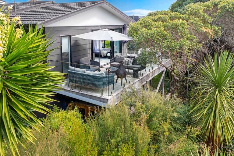 Photo of property in 2/47 Drake Street, Howick, Auckland, 2014