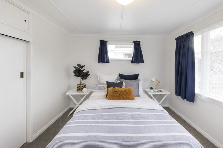 Photo of property in 10 Salisbury Avenue, Terrace End, Palmerston North, 4410