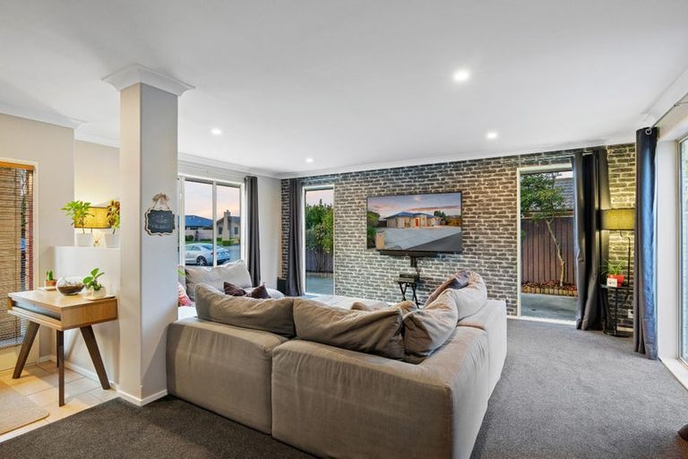 Photo of property in 13 Stark Place, Kaiapoi, 7630