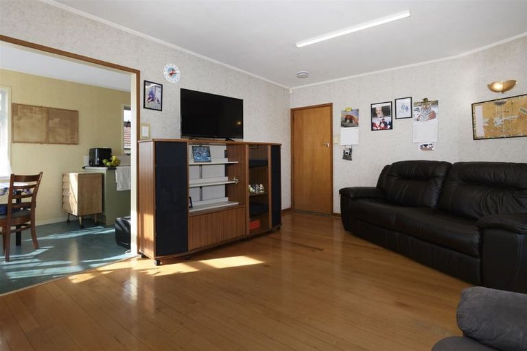 Photo of property in 2/47 Chadwick Road, Greerton, Tauranga, 3112