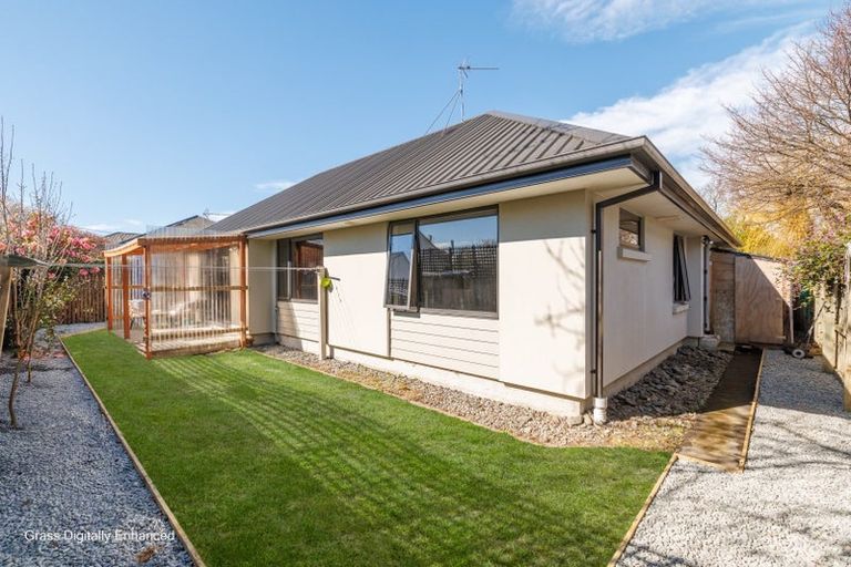 Photo of property in 2/71 Thames Street, Mairehau, Christchurch, 8013