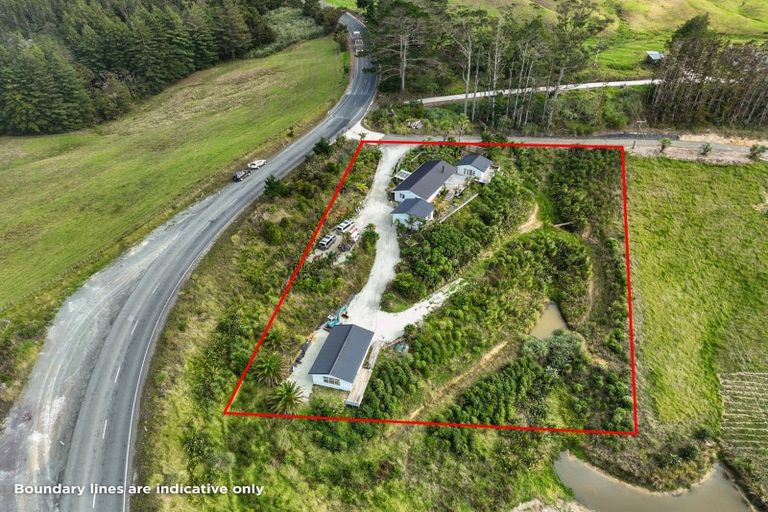 Photo of property in 609 Baldrock Road, Kaiwaka, 0573
