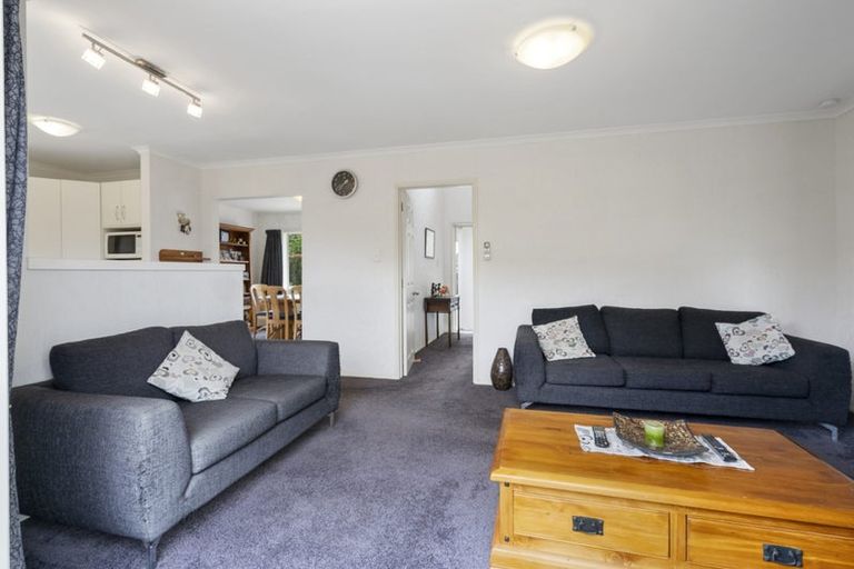 Photo of property in 430 Mangorei Road, Highlands Park, New Plymouth, 4312