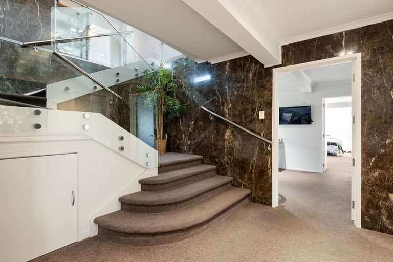 Photo of property in 163 Lake Crescent, Hamilton Lake, Hamilton, 3204