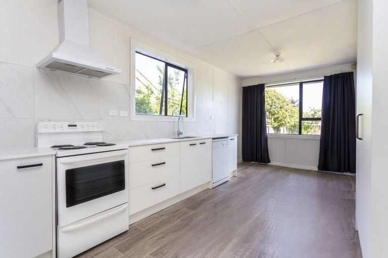 Photo of property in 14 De Havilland Street, Hornby, Christchurch, 8042