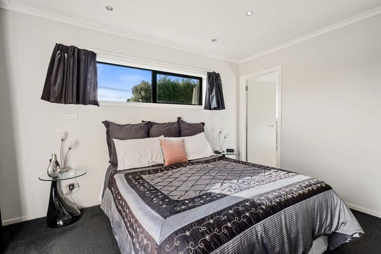 Photo of property in 2 Joll Street, Waitara, 4383